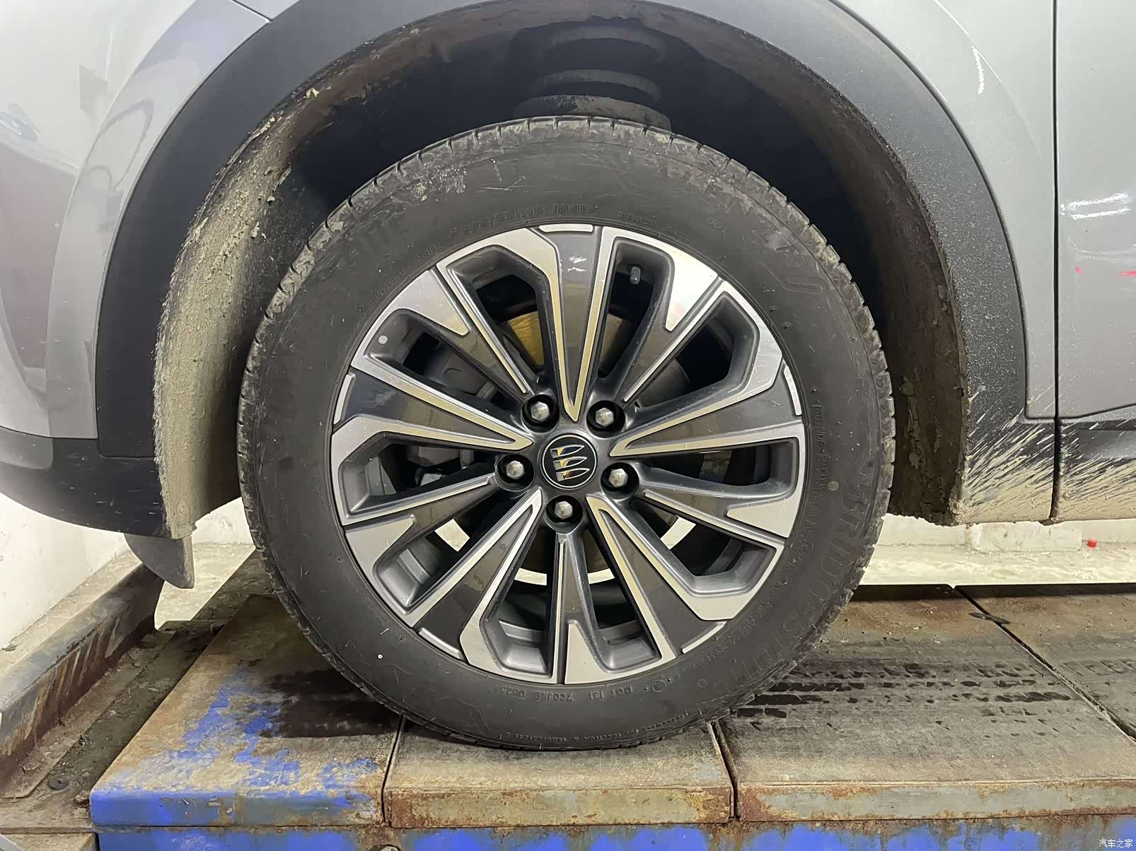 Buick Envision, 2025 10