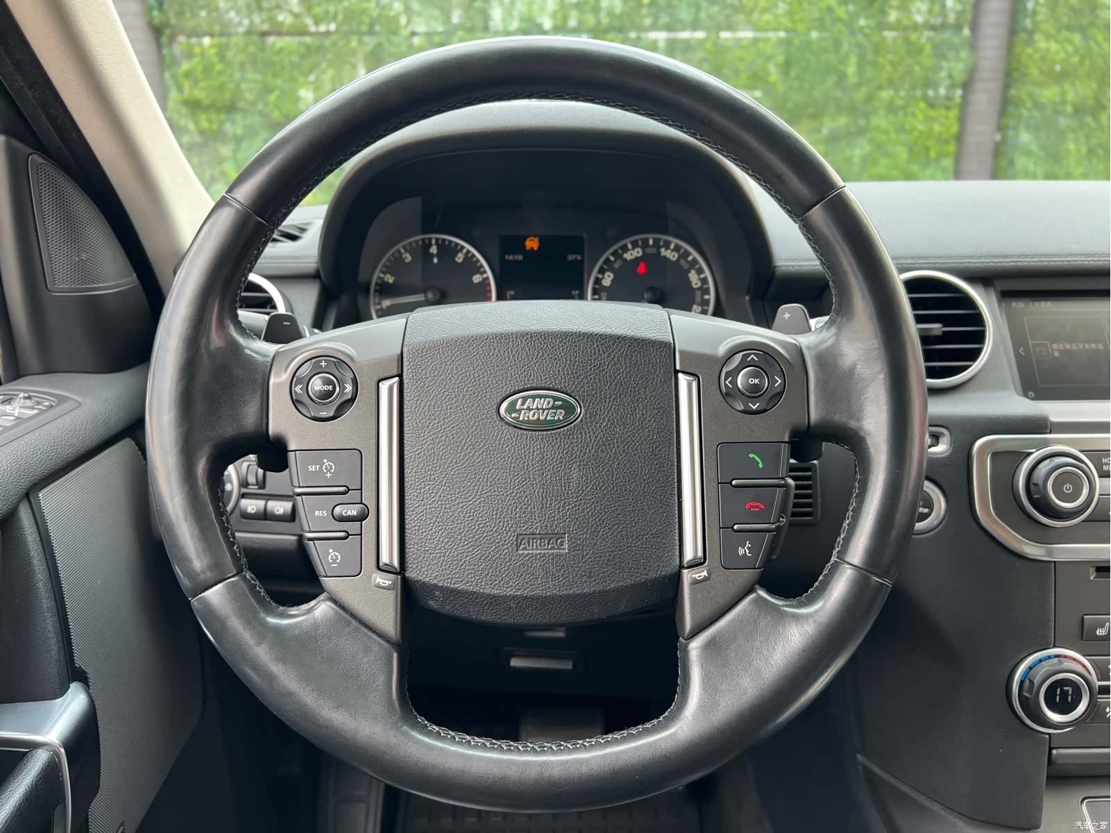 Land Rover Discovery, 2016 16