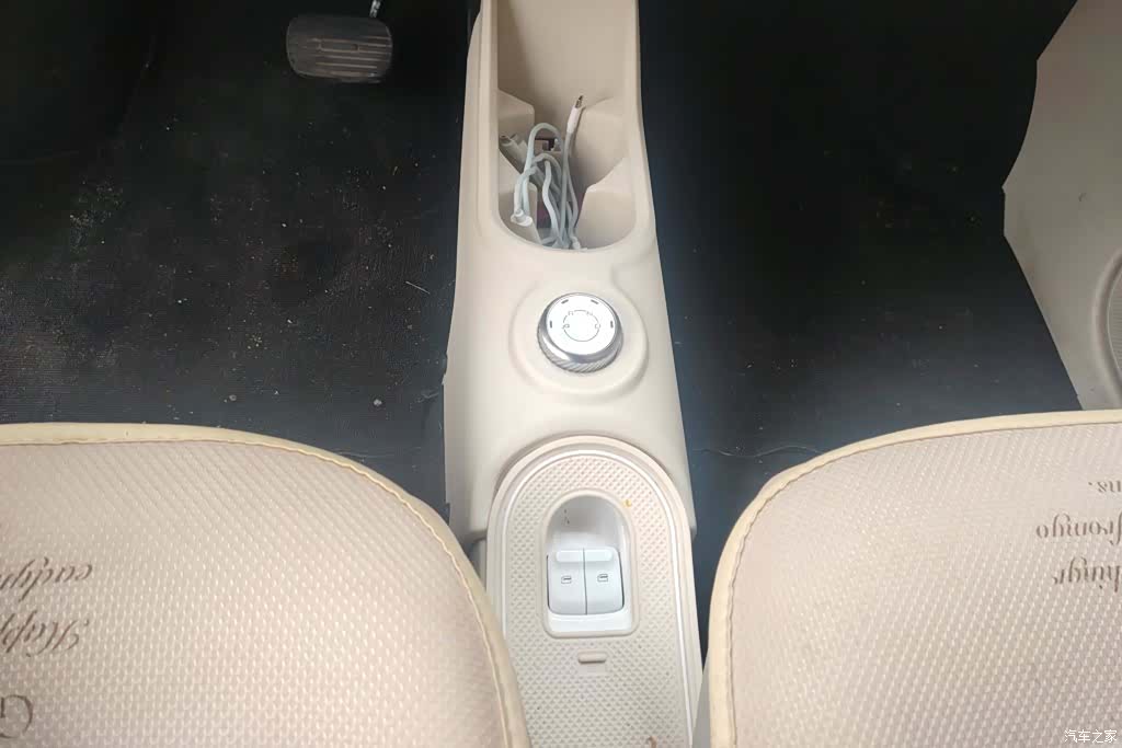 Wuling MINIEV, 2024 16
