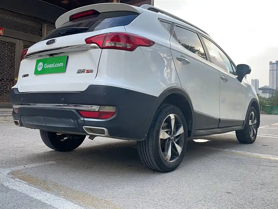 JAC Ruifeng S3