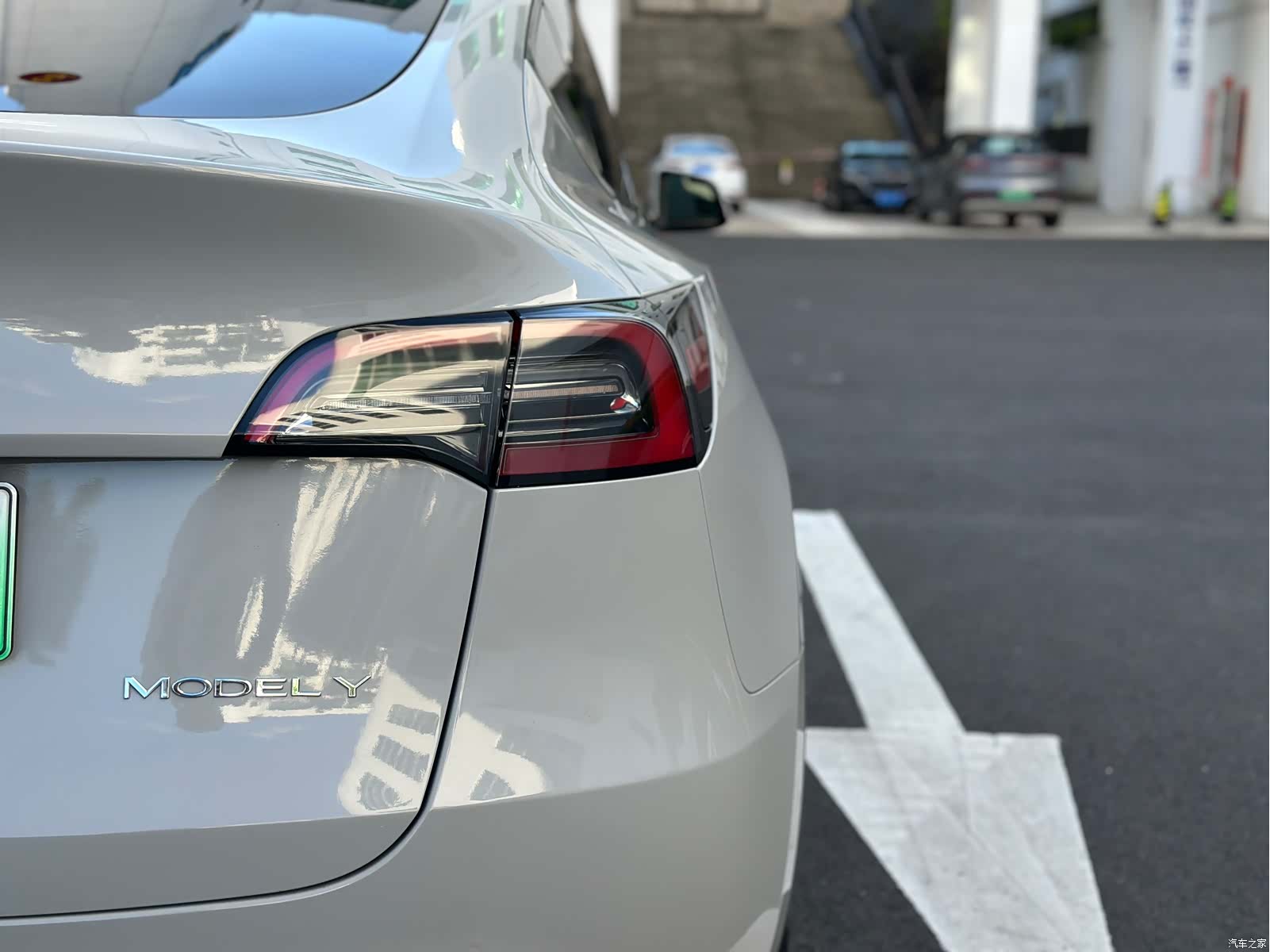 Tesla Model Y, 2023 7