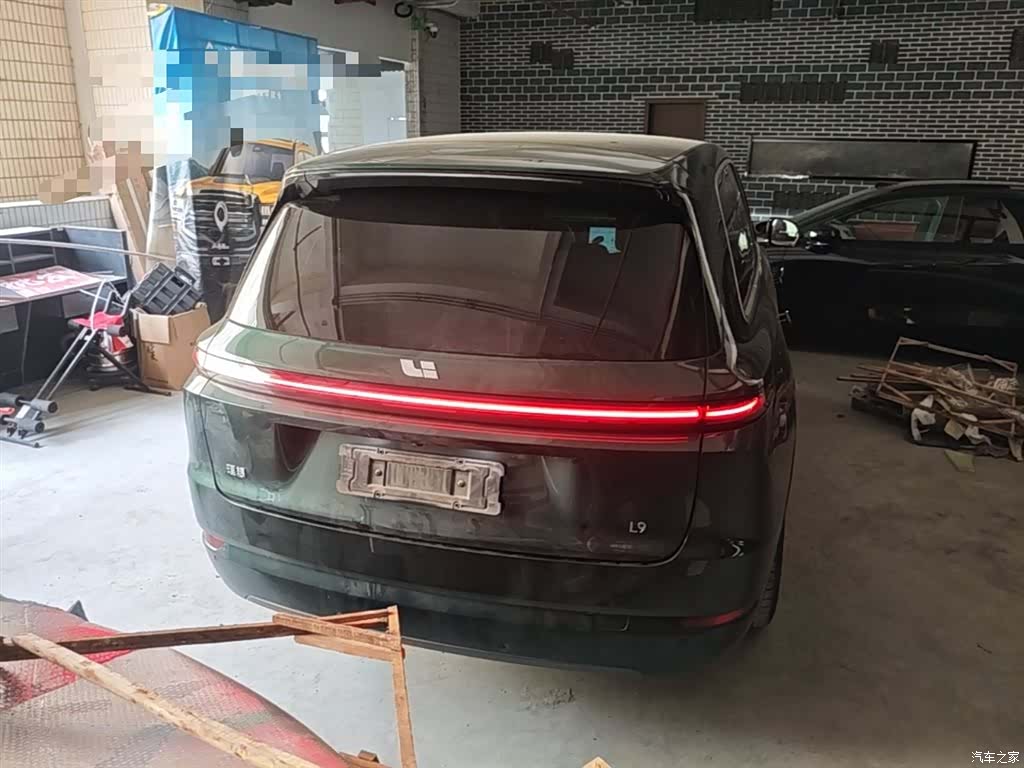 Li Auto L9, 2023 6