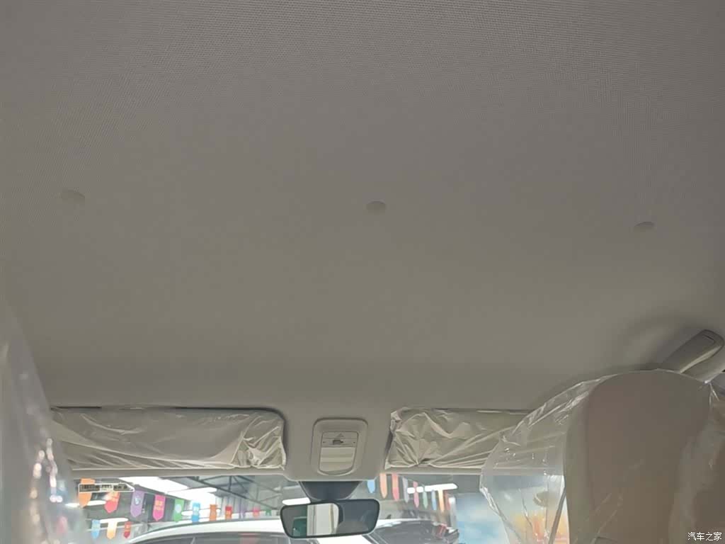 Wuling MINIEV, 2026 18