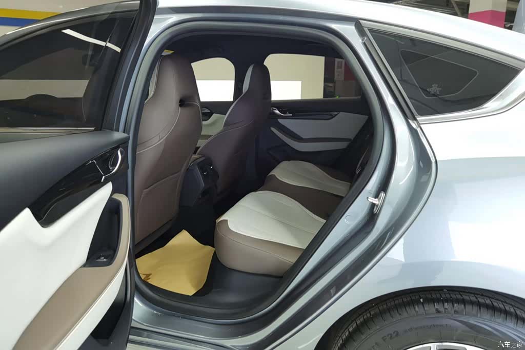 BYD Qin, 2024 11