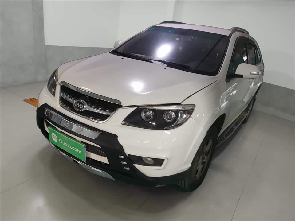BYD S6