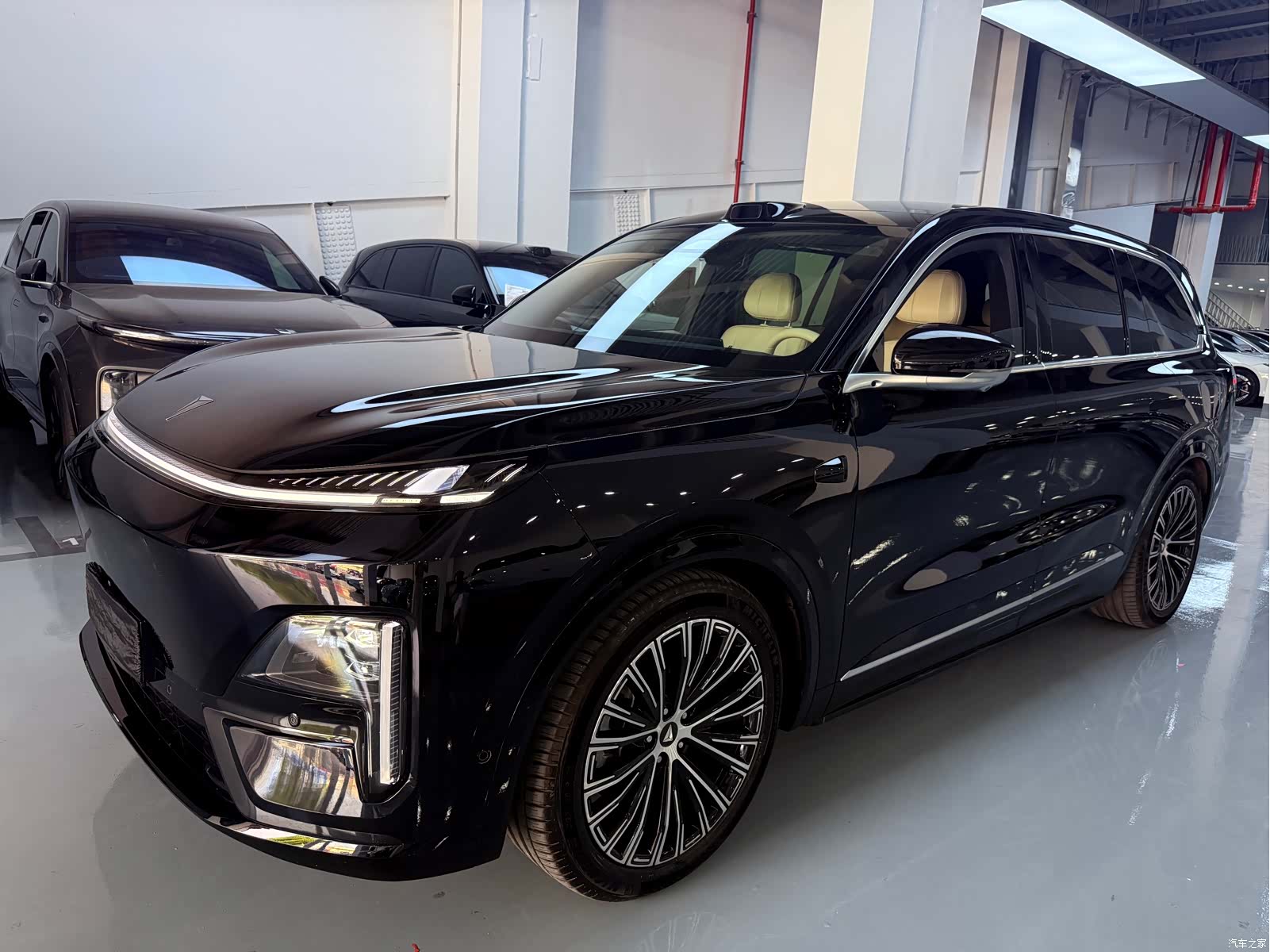 Deepal S09, 2025 1