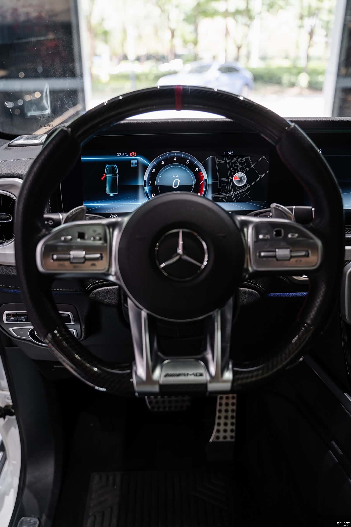 Mercedes-Benz G-Class, 2022 25