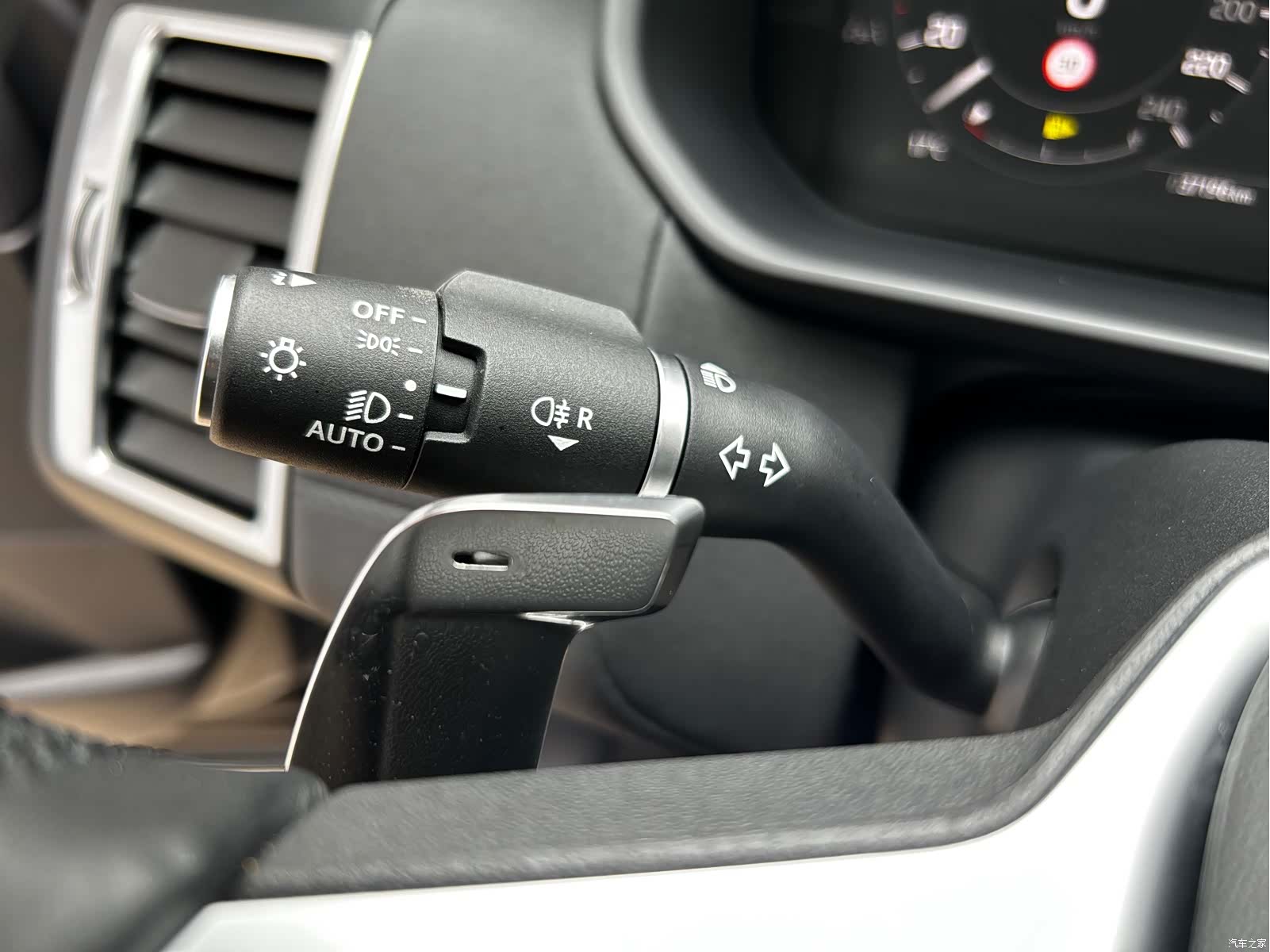 Land Rover Discovery, 2024 10