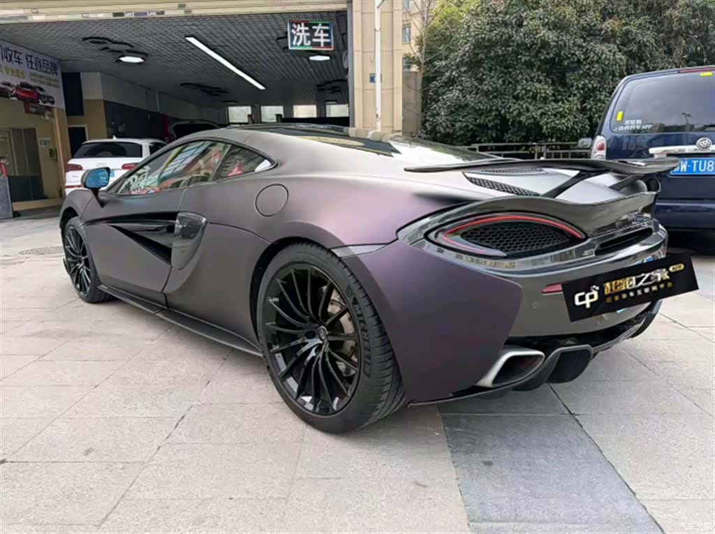 McLaren 570, 2017 все фото