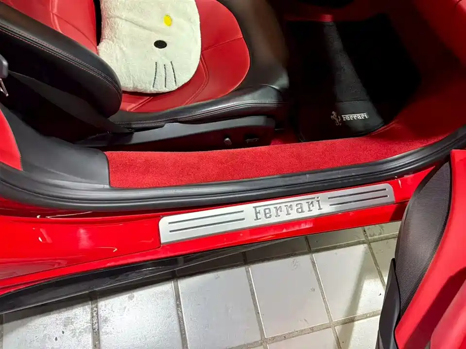 Ferrari 488