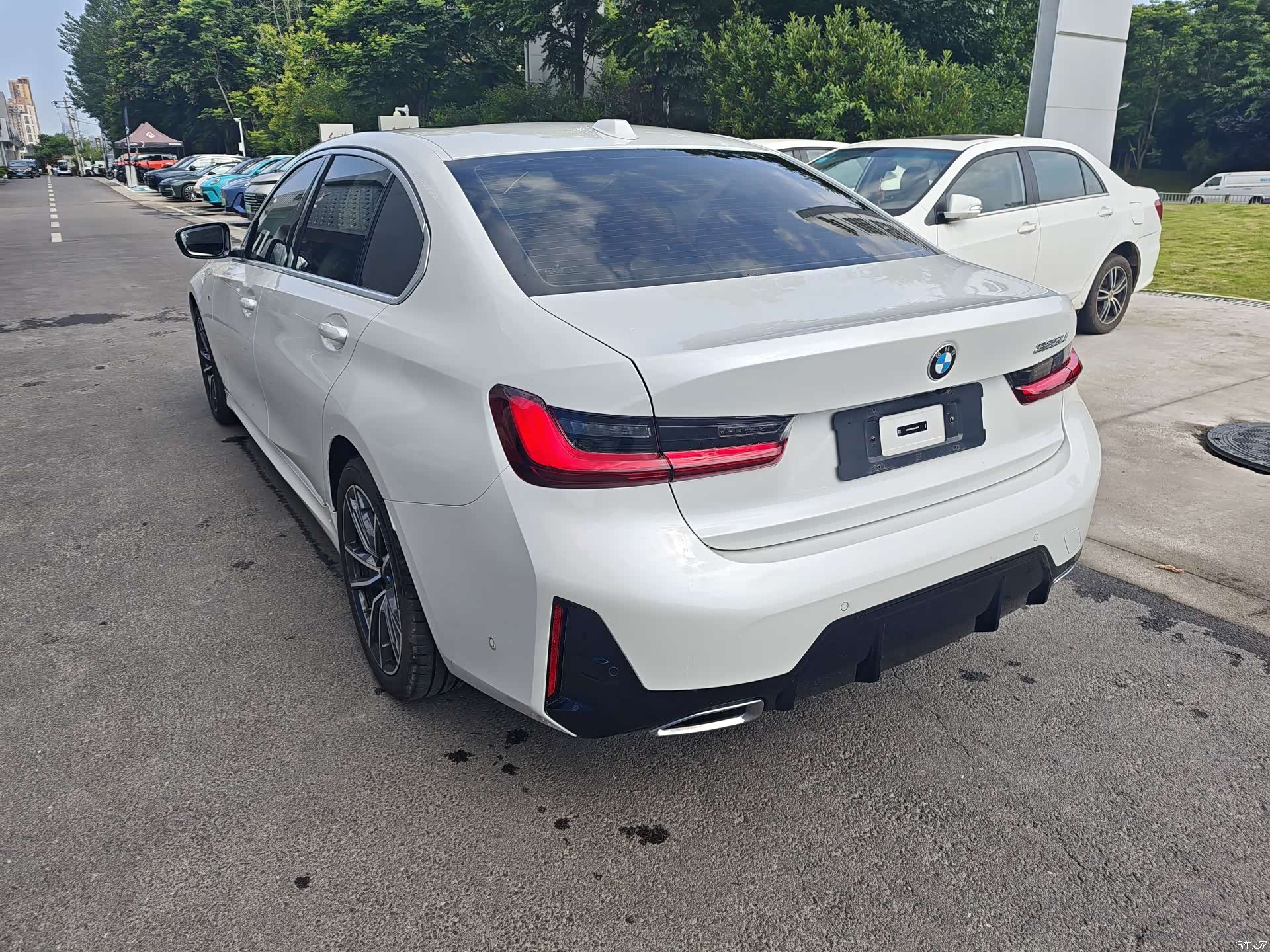 BMW 3 Series, 2025 7
