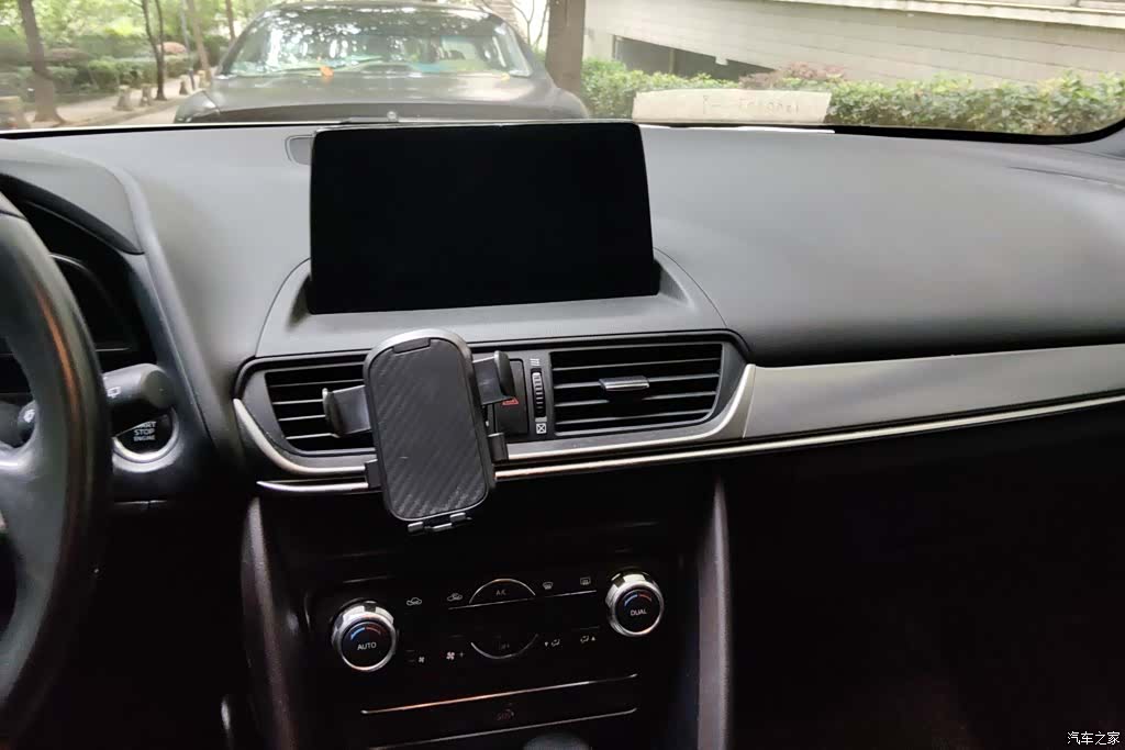 Mazda CX-4, 2020 13