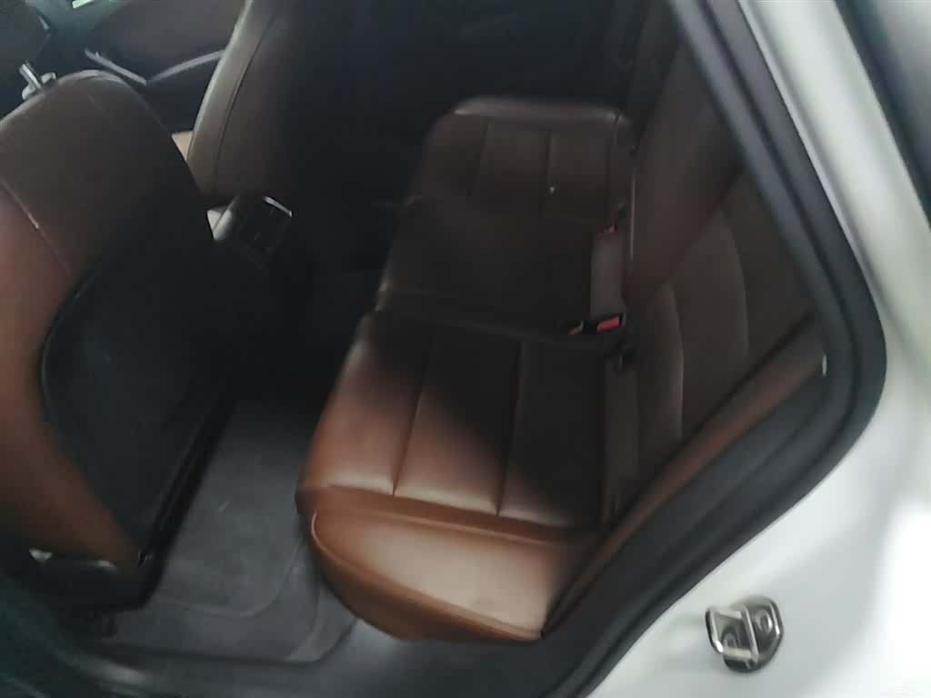 Audi A4L, 2016 17