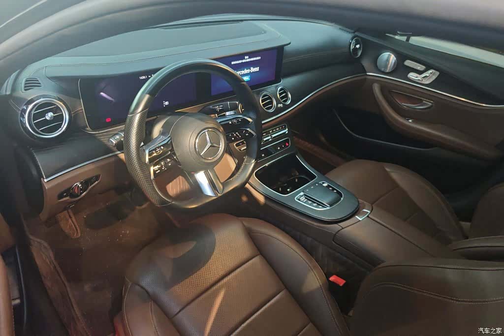 Mercedes-Benz E-Class, 2021 12