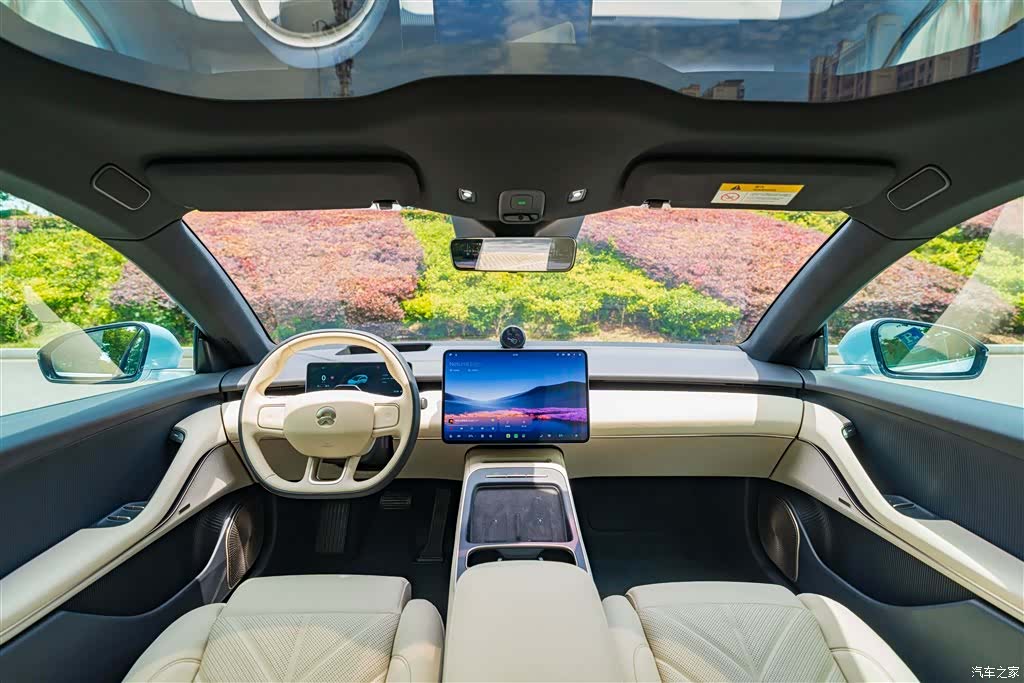 NIO ET5, 2025 11