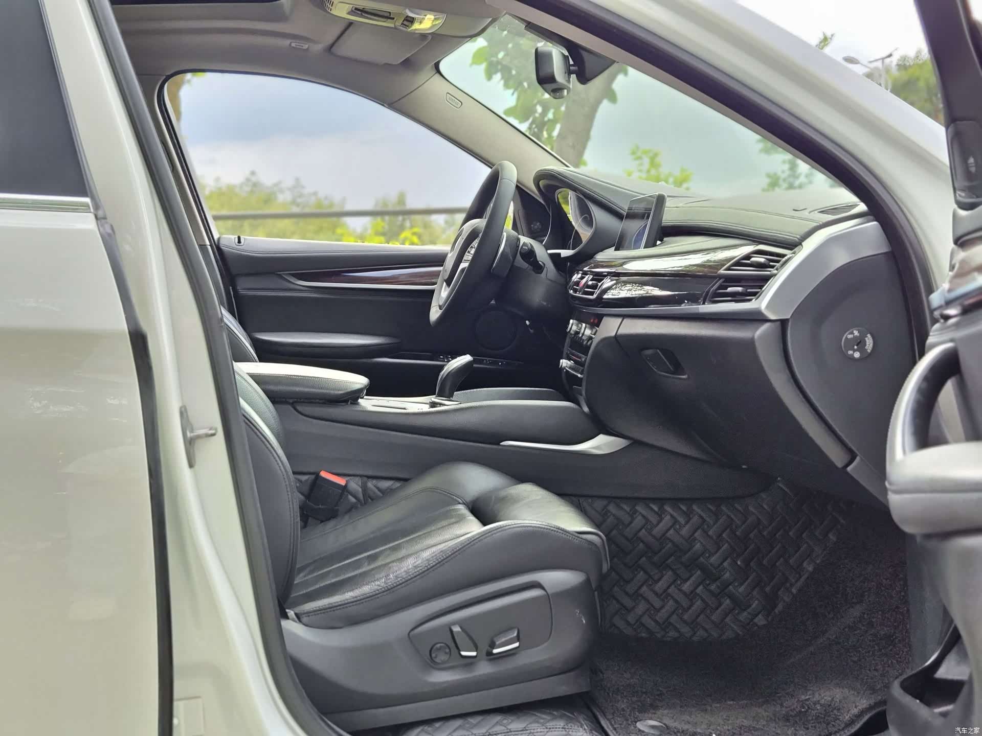 BMW X6, 2015 14
