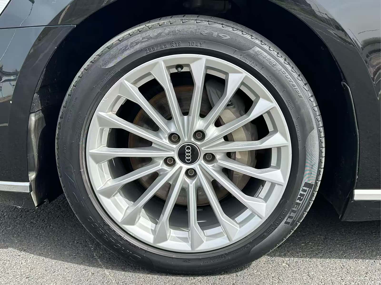 Audi A8L, 2021 все фото