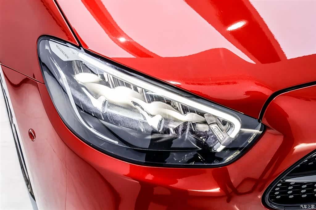 Mercedes-Benz E-Class, 2021 31