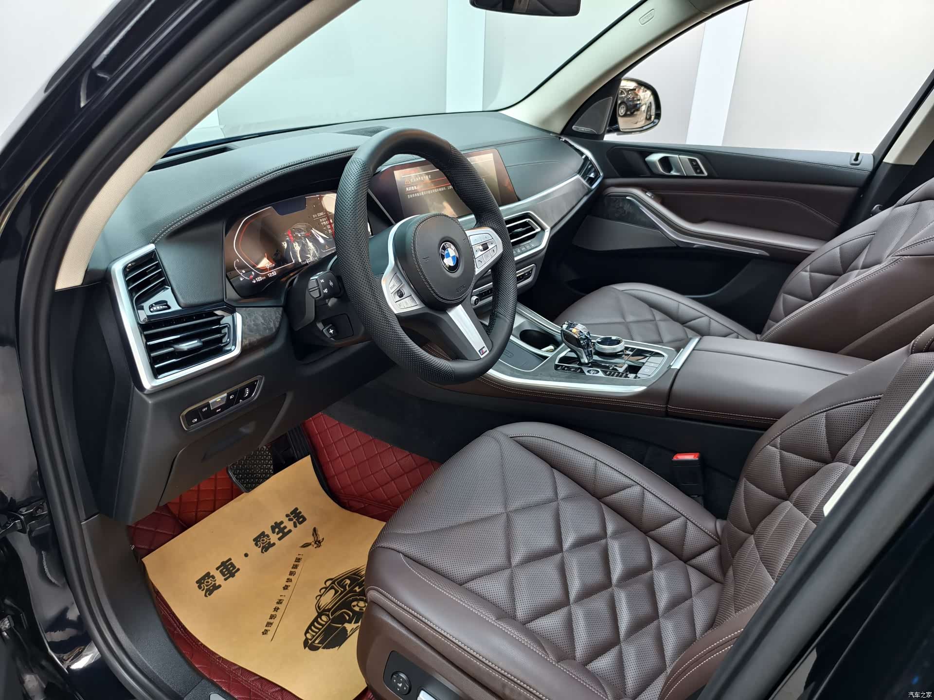 BMW X5, 2023 все фото