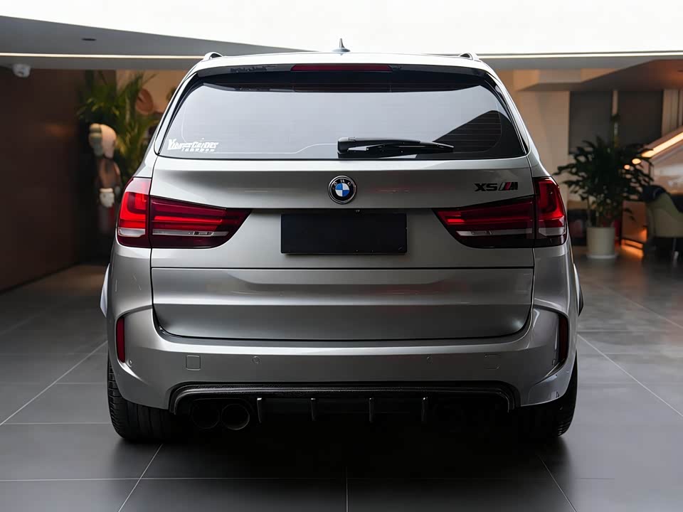 BMW X5 M