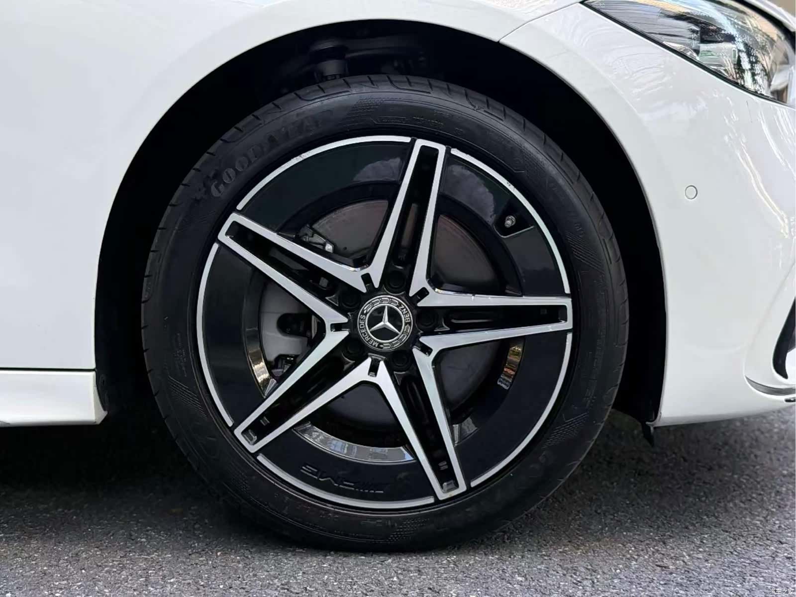 Mercedes-Benz C-Class, 2023 8