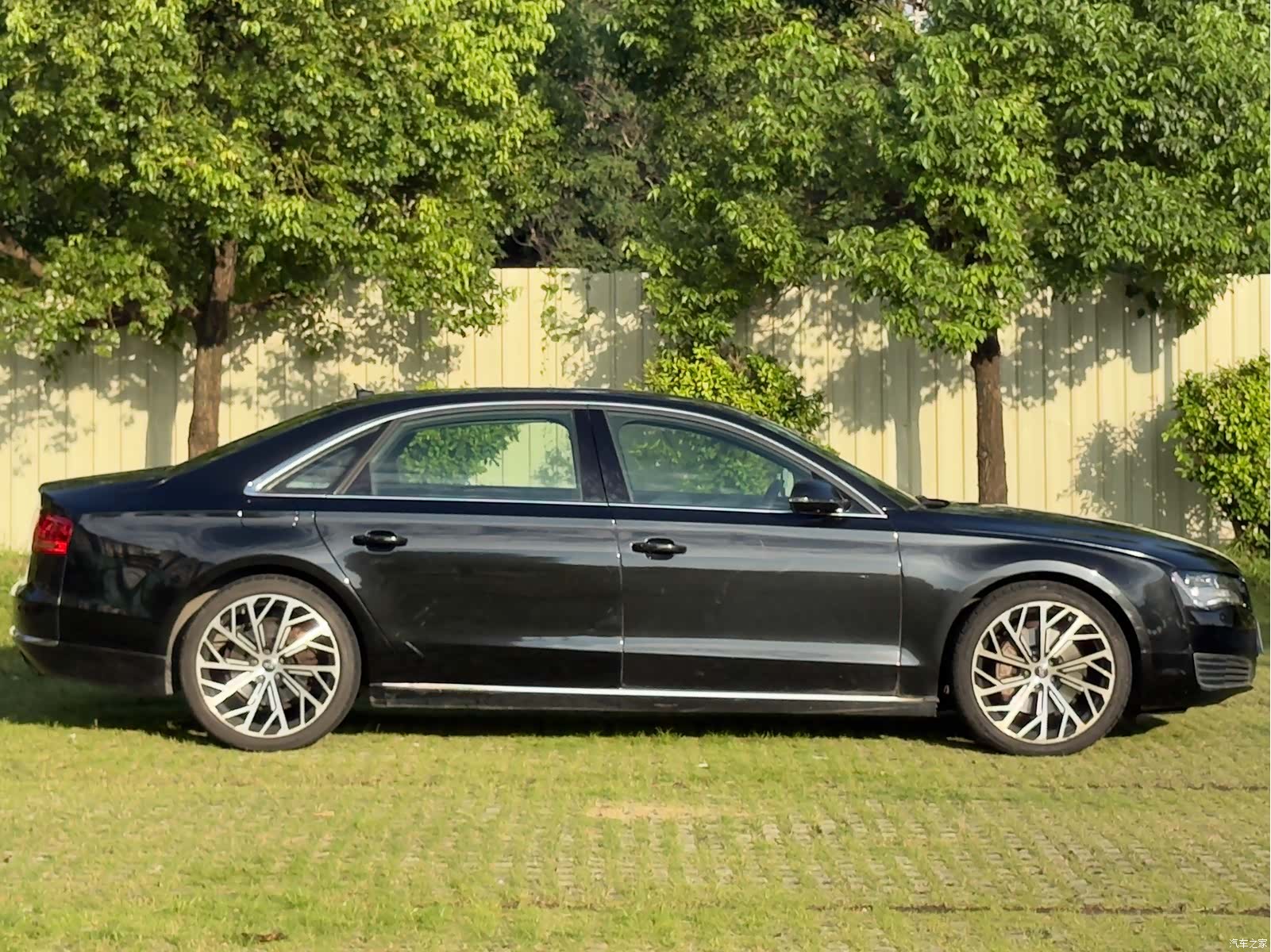 Audi A8L, 2013 6
