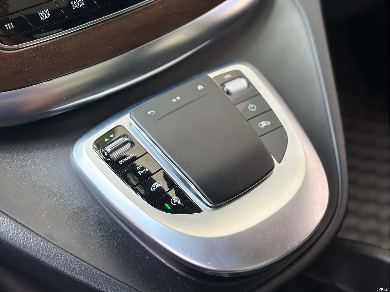 Mercedes-Benz V-Class, 2022 12