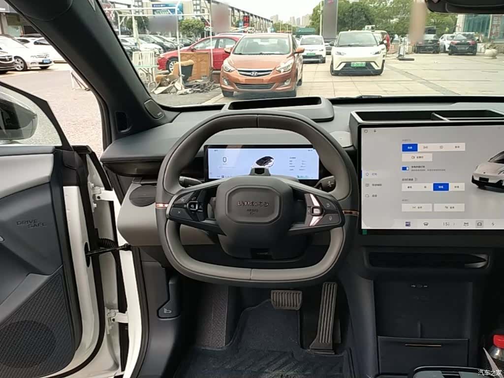 Lynk & Co 02, 2025 11
