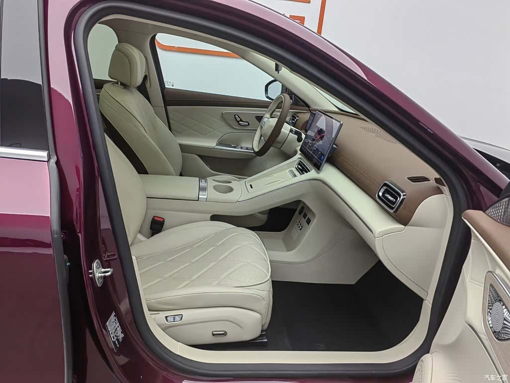 Chery A9L, 2025 23