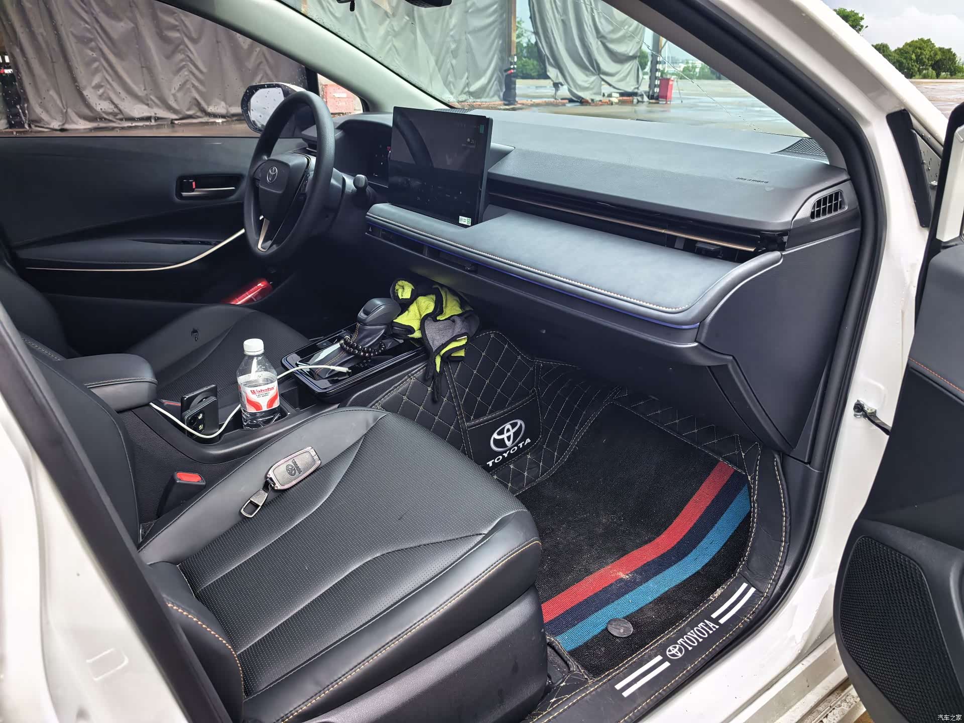 Toyota Corolla, 2026 8