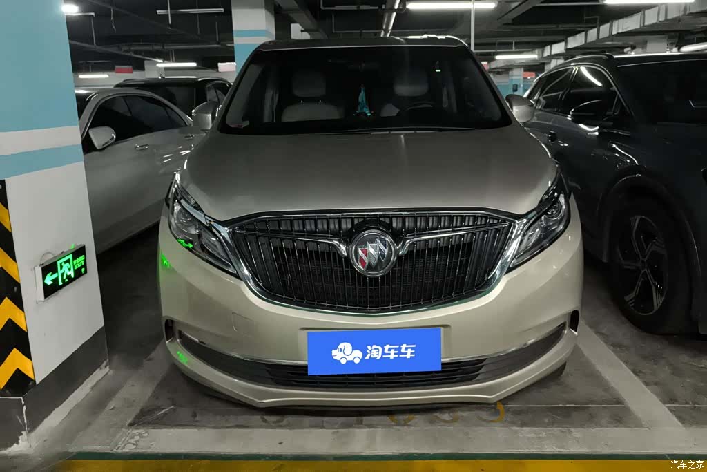 Buick GL8, 2019 2