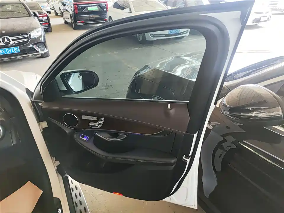 Mercedes-Benz GLC Mercedes-Benz GLC
