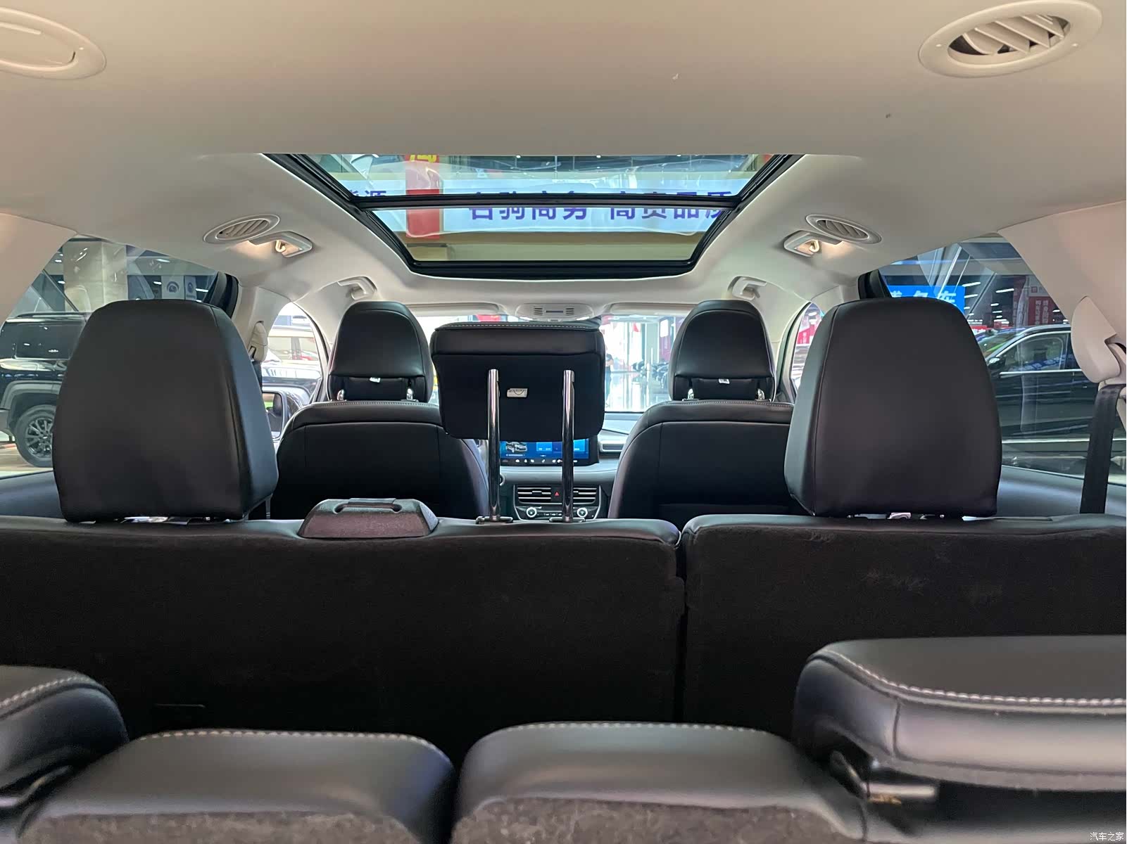 Ford Edge, 2022 12