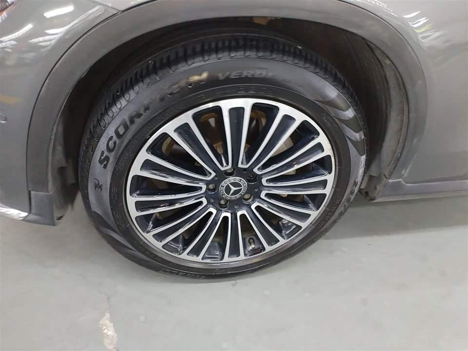 Mercedes-Benz GLC Mercedes-Benz GLC