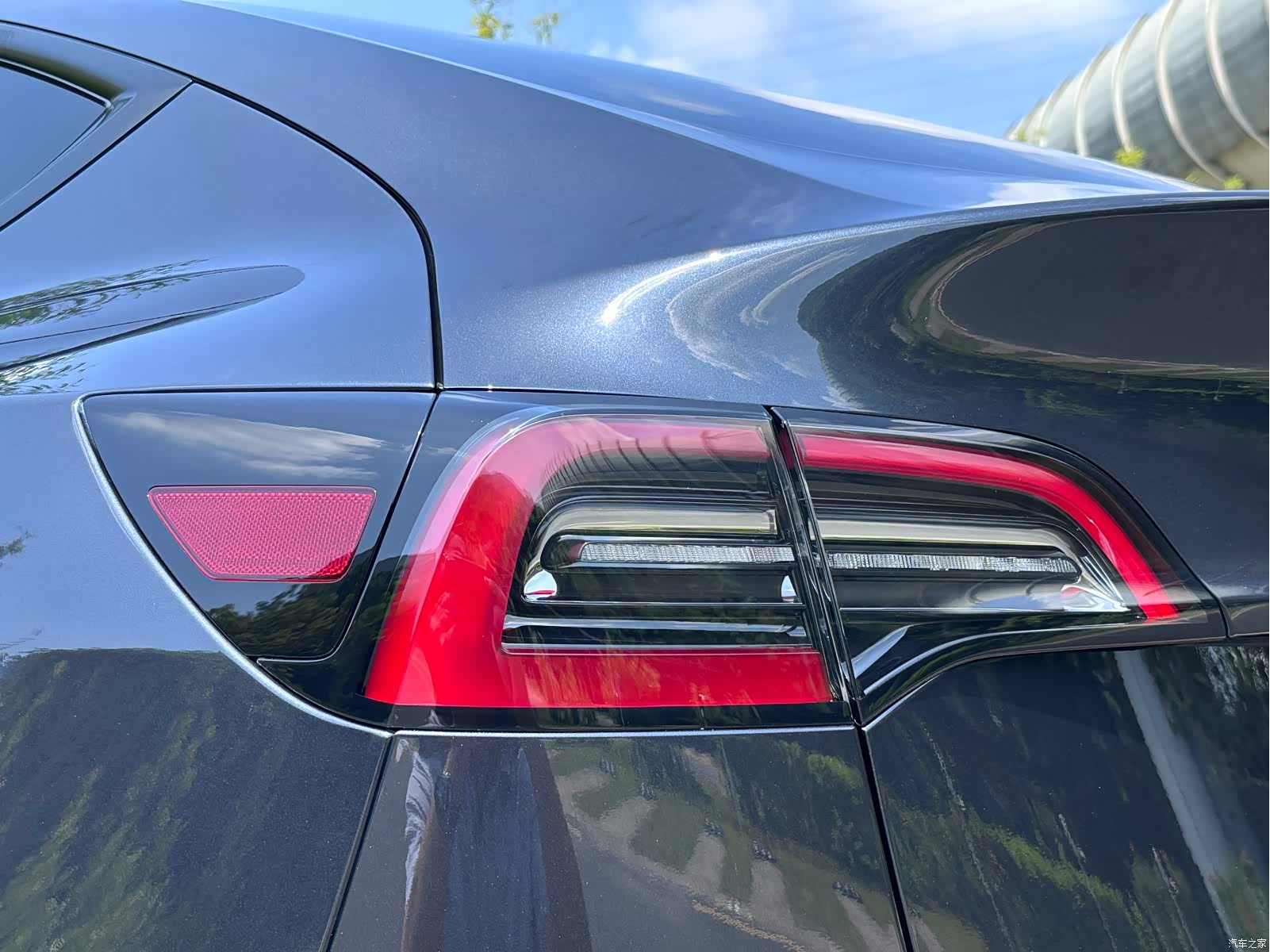 Tesla Model Y, 2024 11