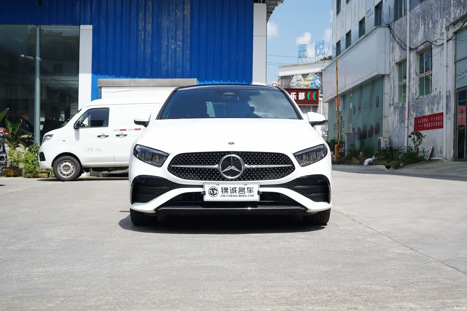 Mercedes-Benz A-Class, 2024 2