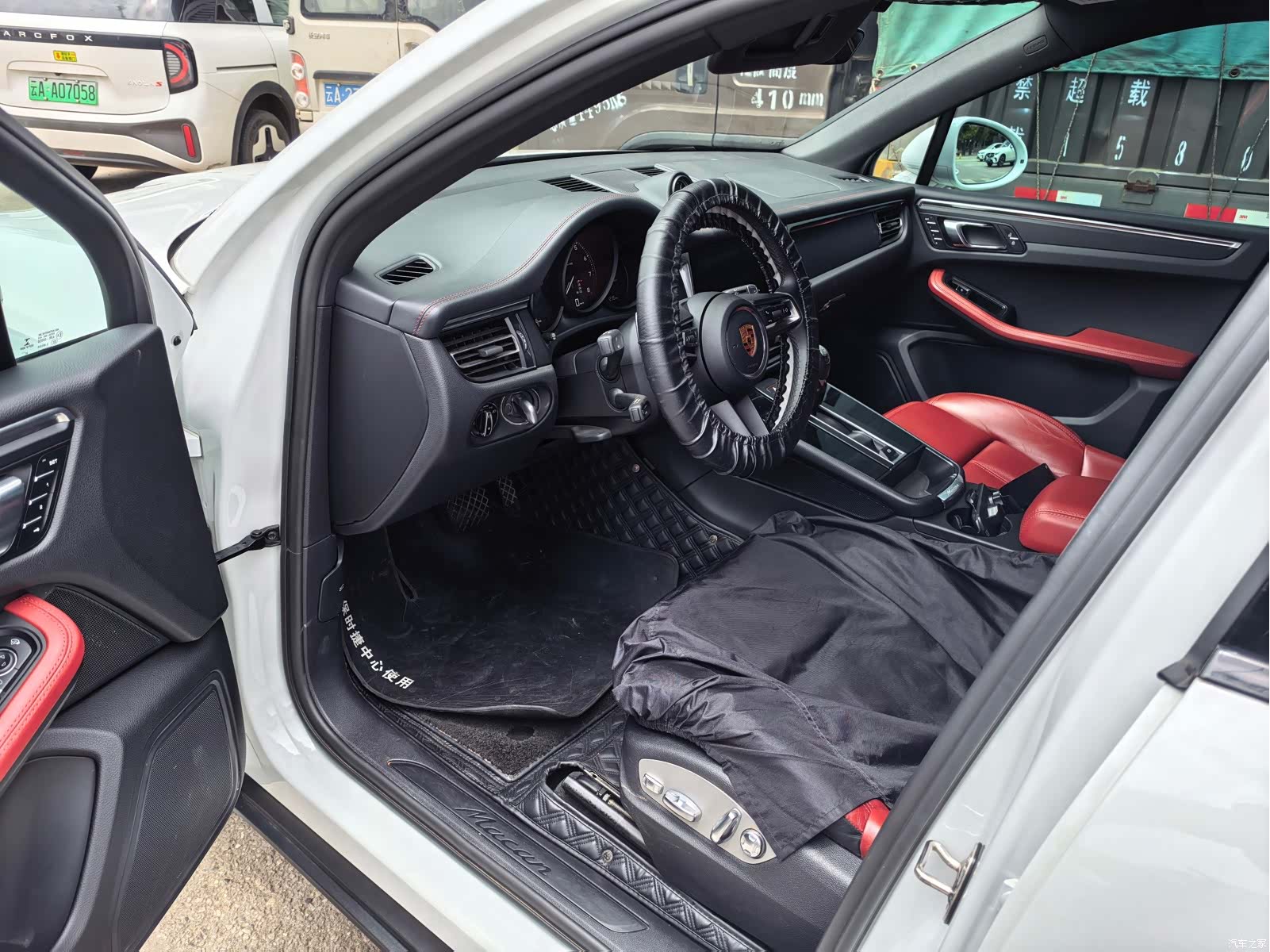 Porsche Macan, 2024 2