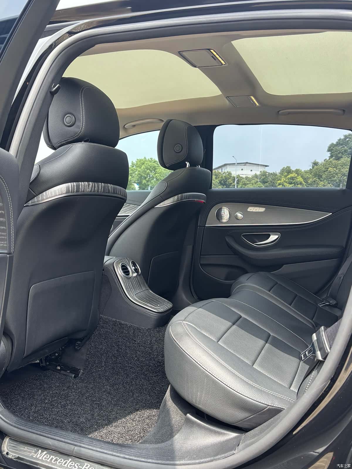 Mercedes-Benz E-Class, 2021 9