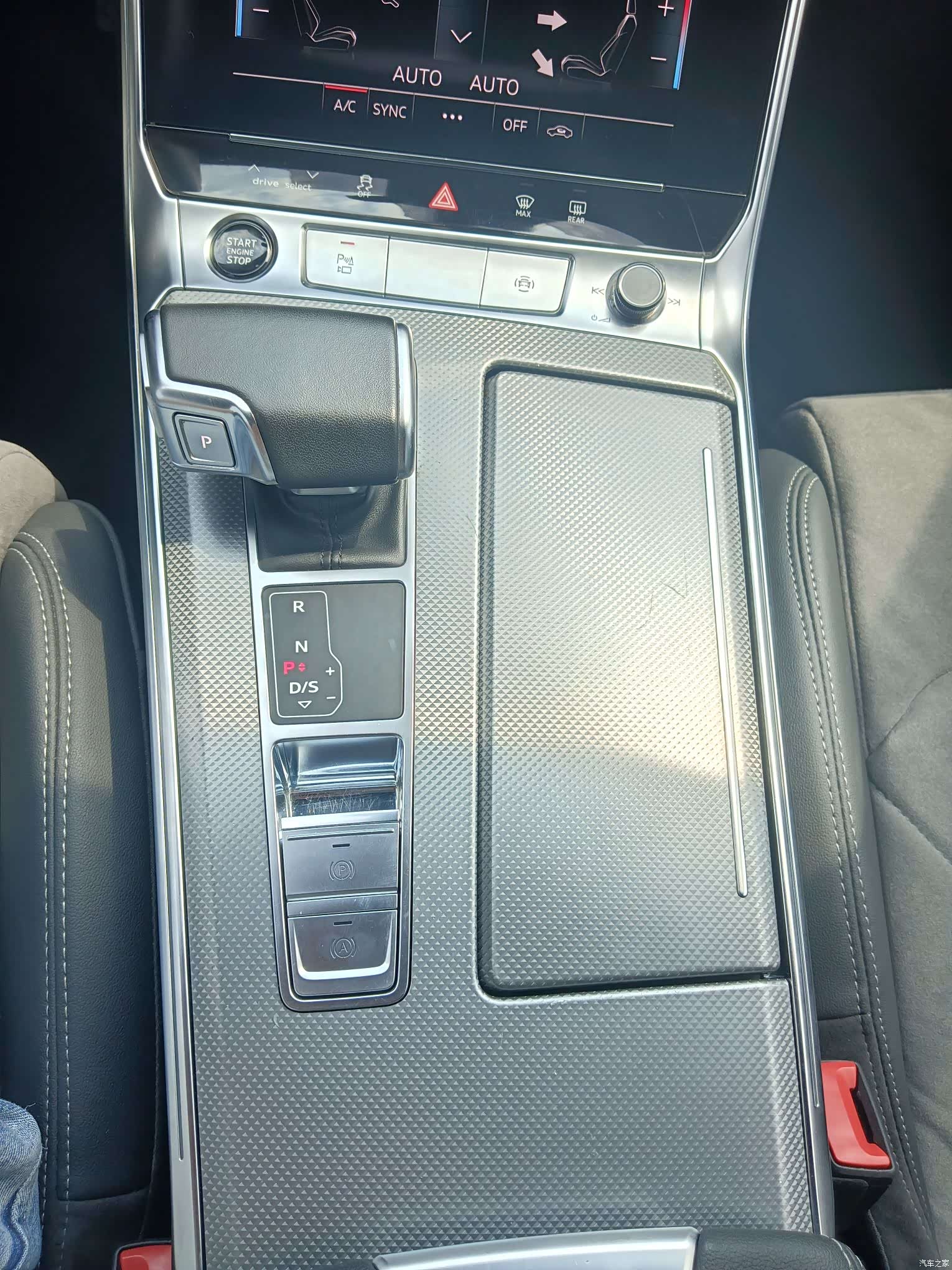 Audi A6L, 2023 24