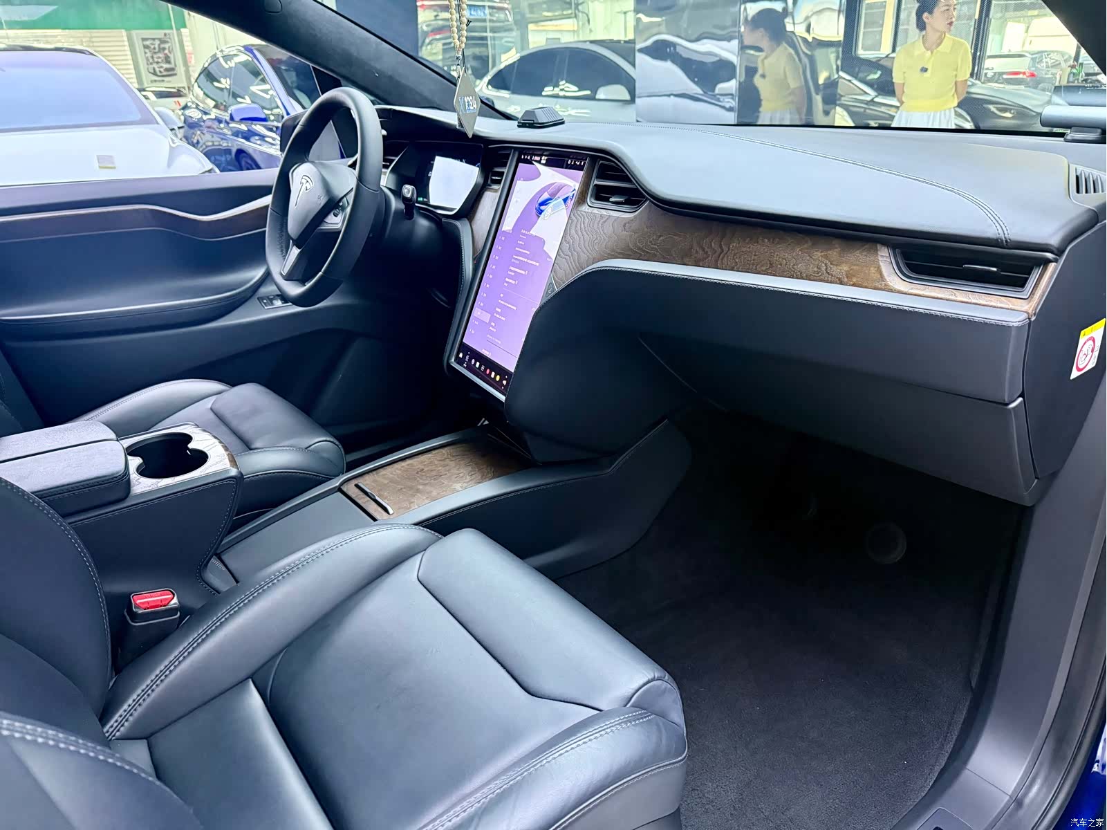 Tesla Model X, 2019 13