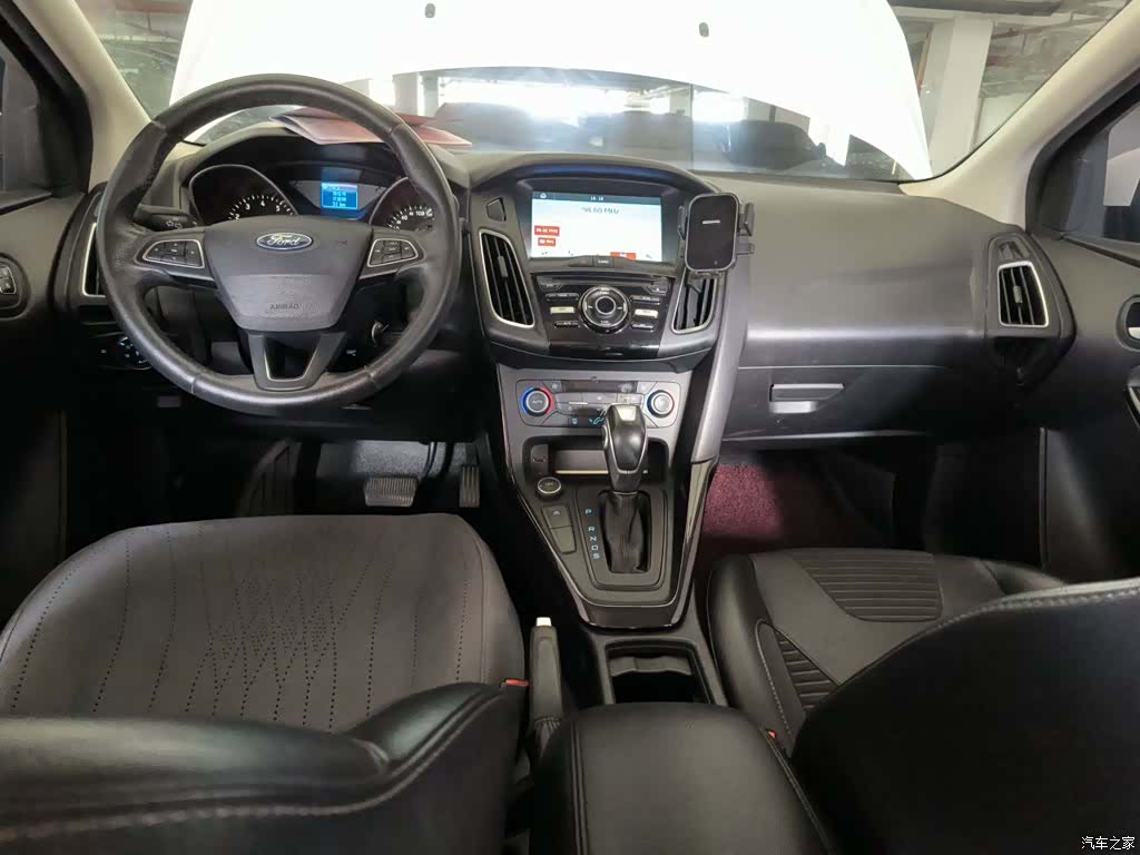 Ford Focus, 2017 6