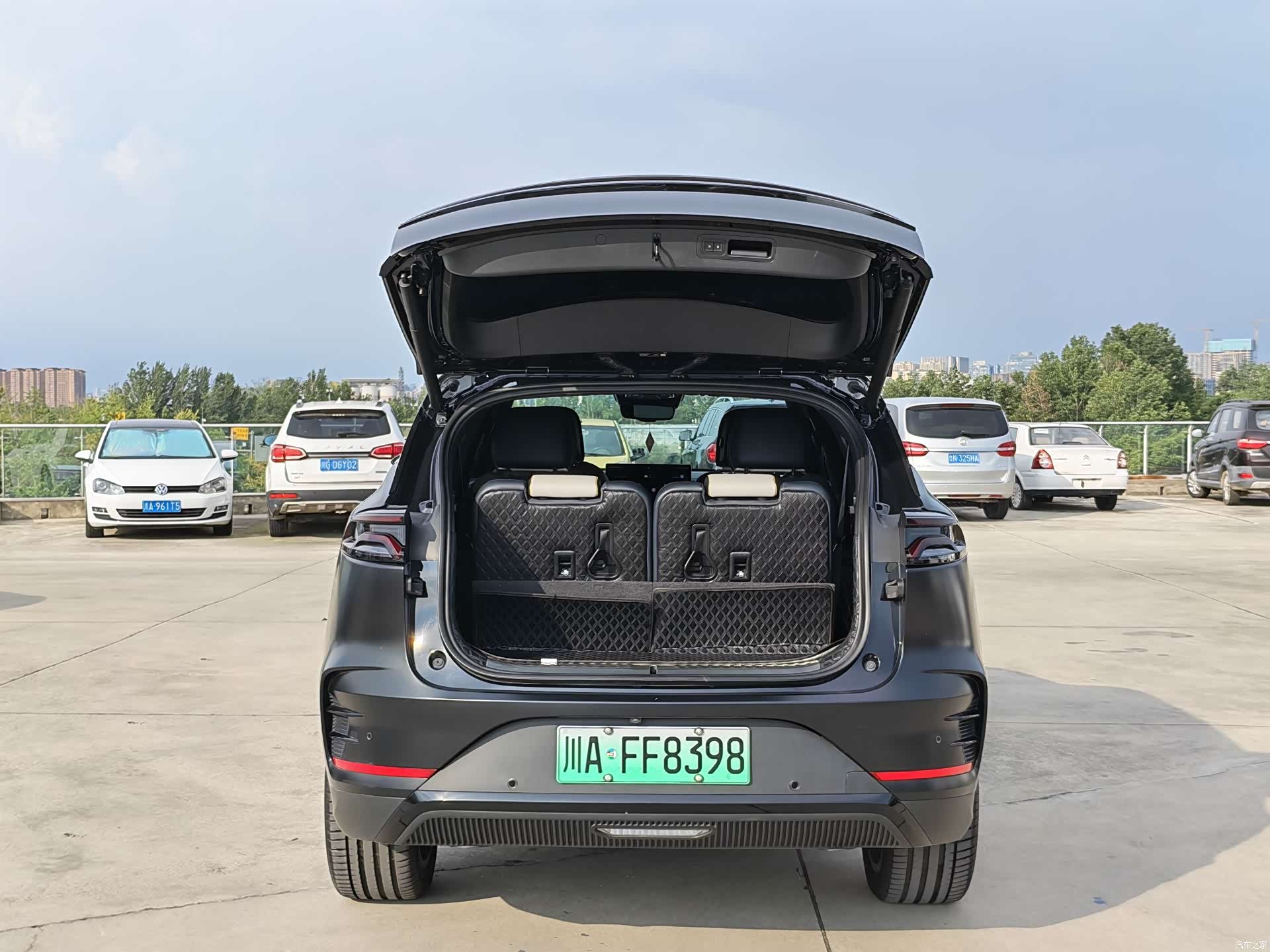 BYD Tang, 2022 11