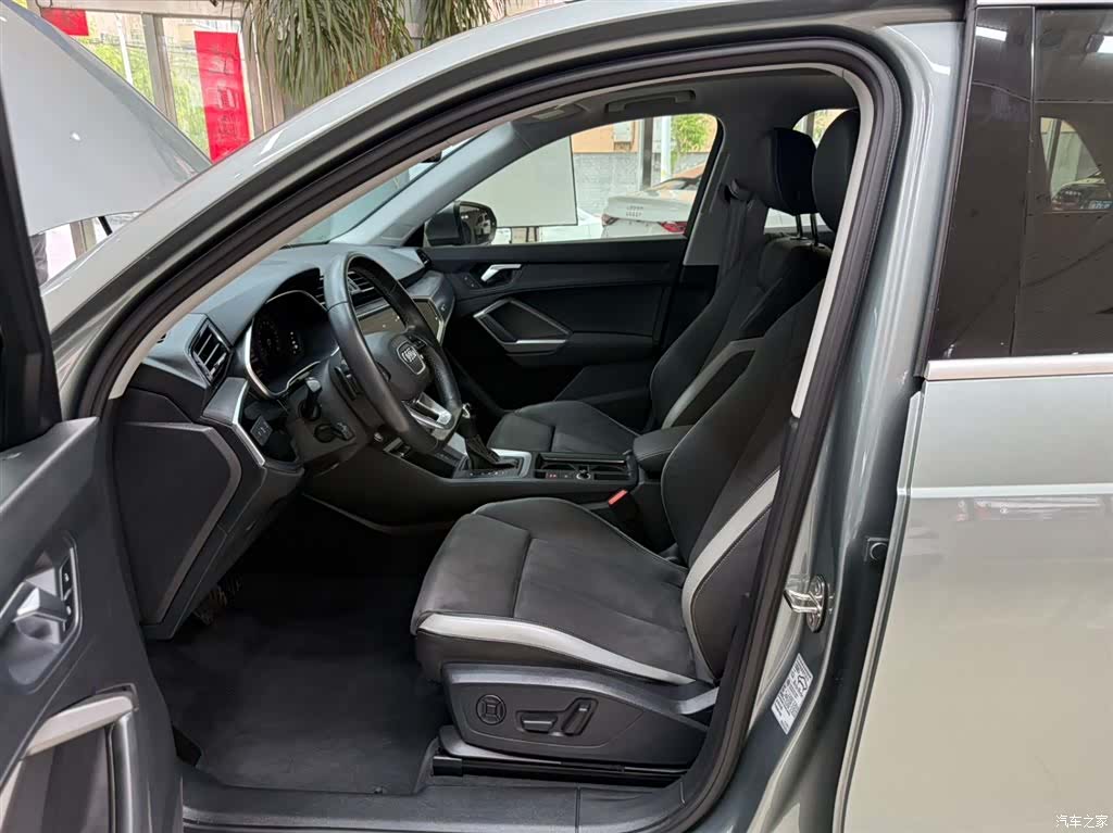 Audi Q3, 2022 16