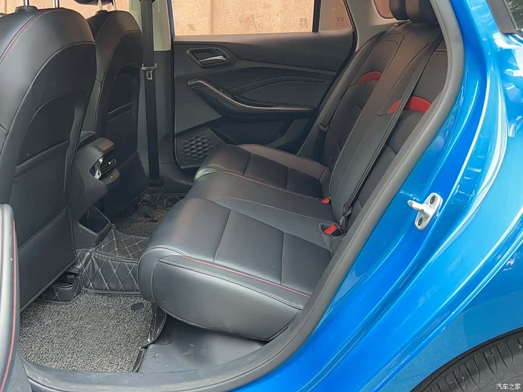 MG MG5, 2020 13