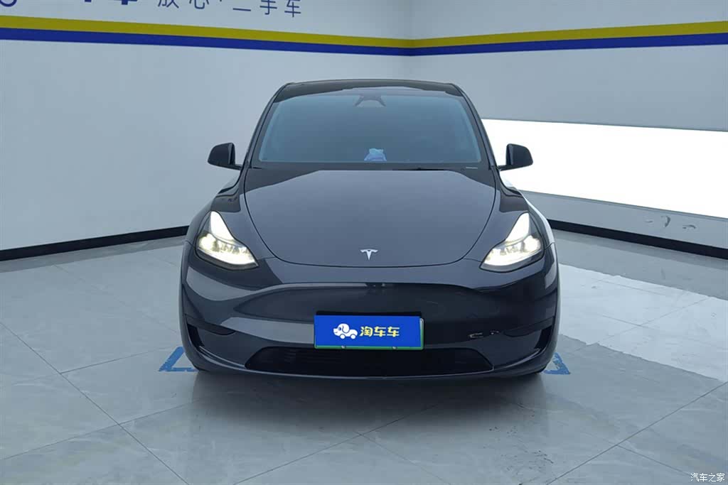 Tesla Model Y, 2024 2