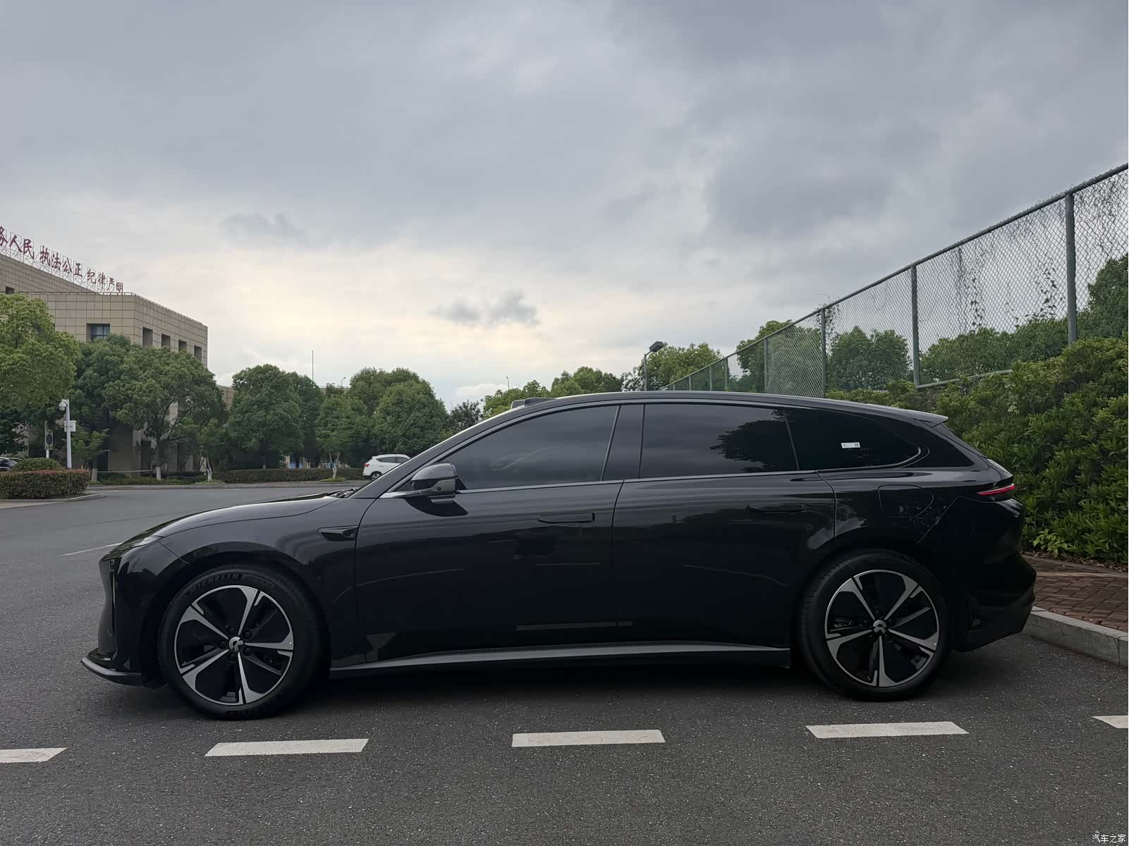 NIO ET5, 2024 13