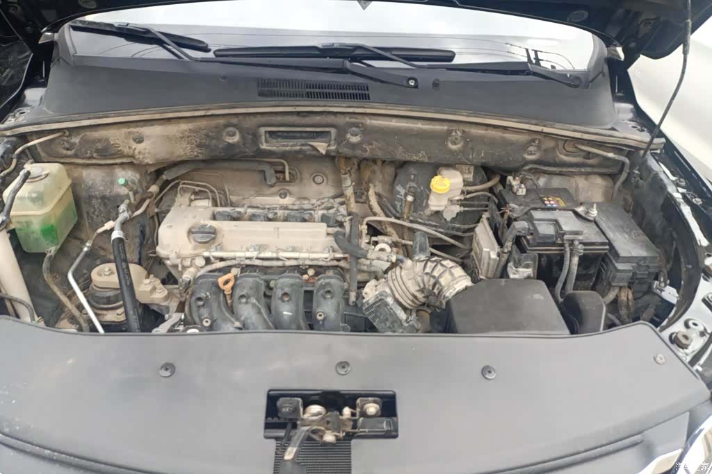 Wuling 560, 2016 10