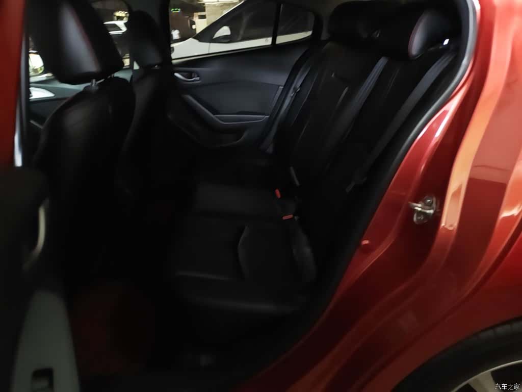 Mazda Mazda3, 2019 17