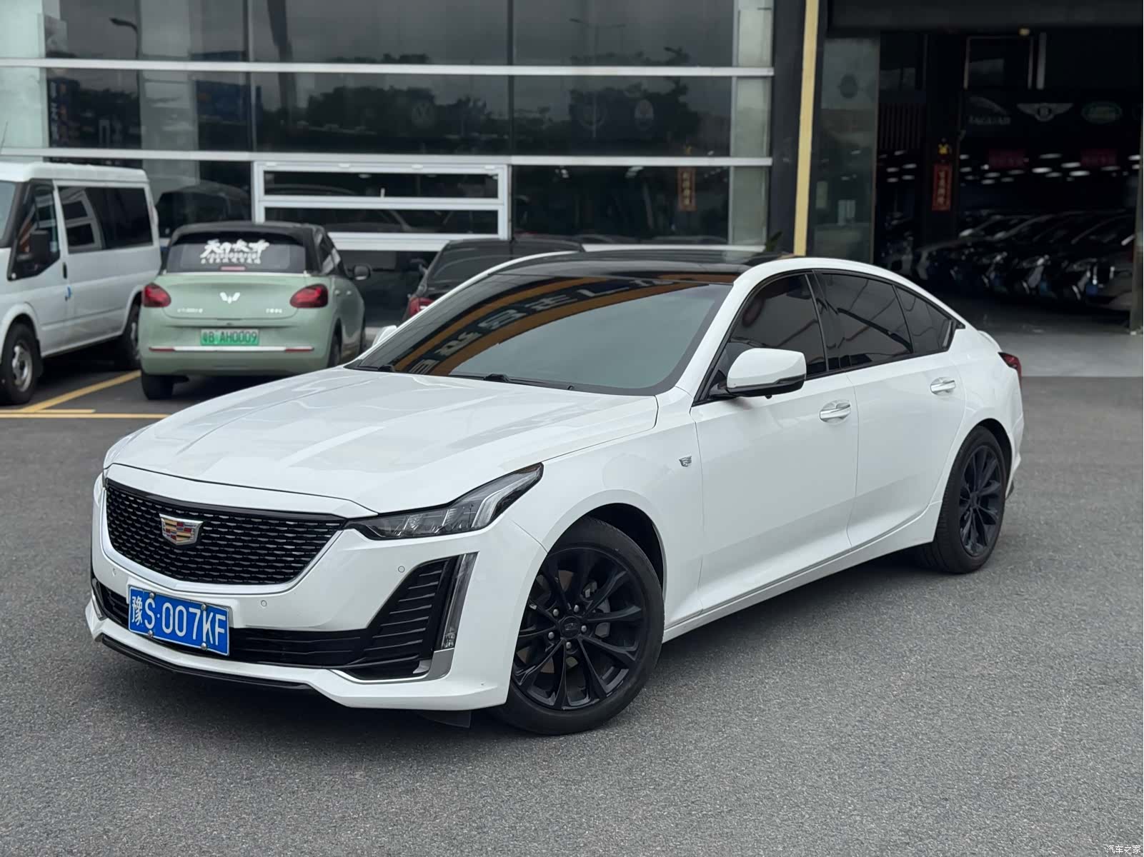 Cadillac CT5, 2022 1