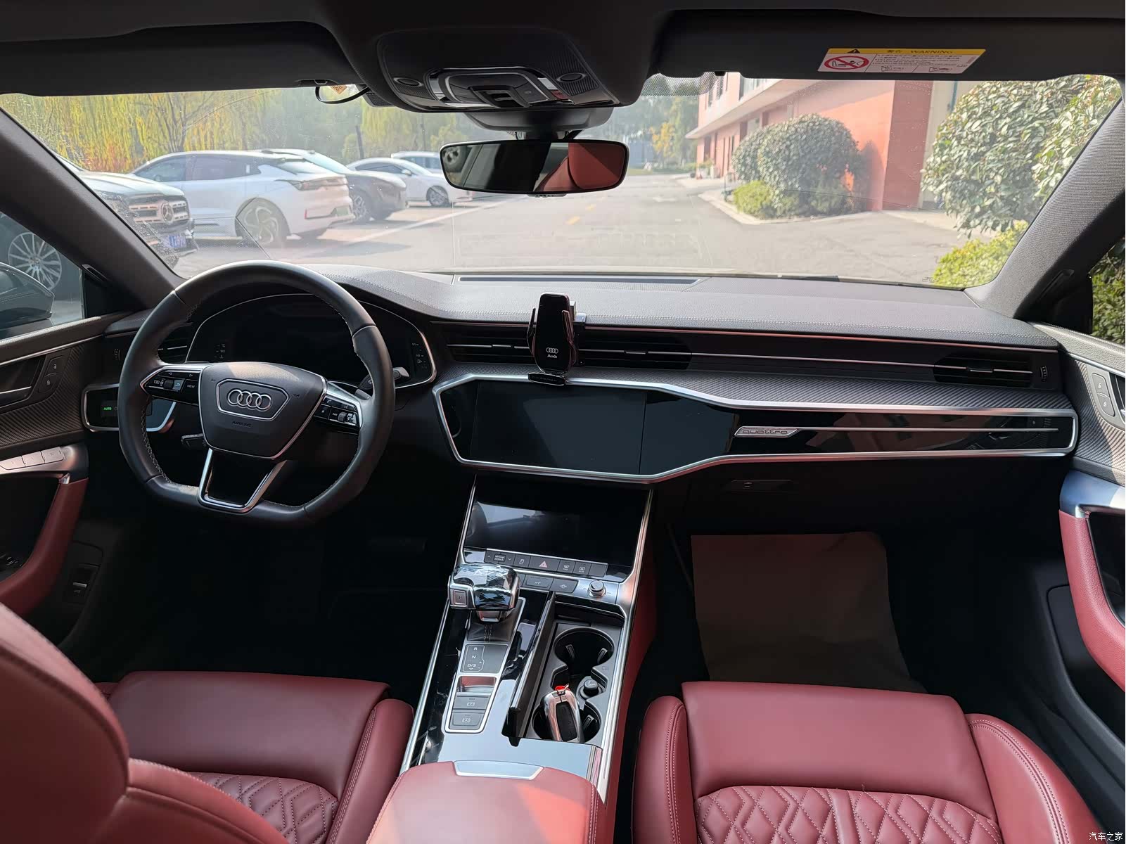 Audi A7L, 2024 все фото